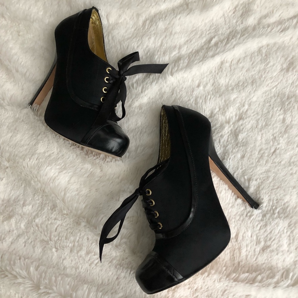 Black Bebe Kristen Booties size 6